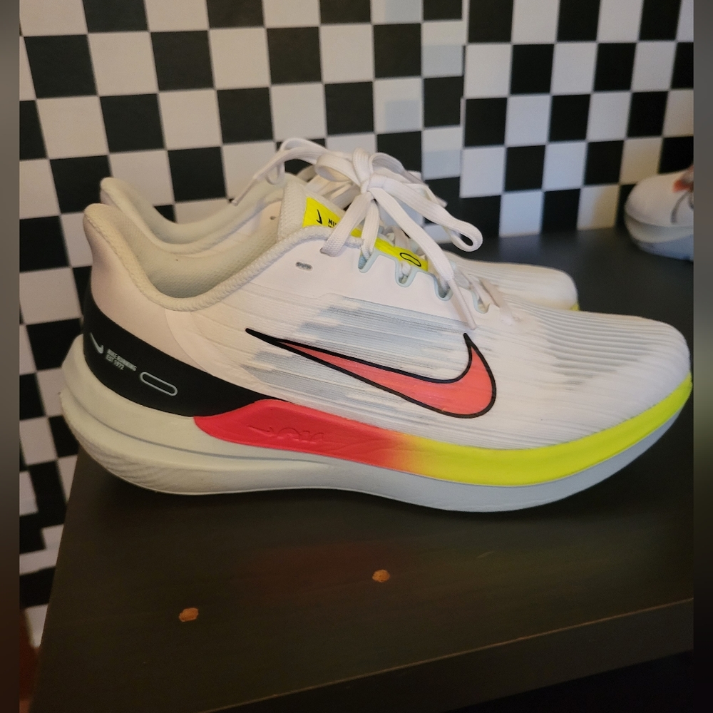 Nike Air Winflo 9